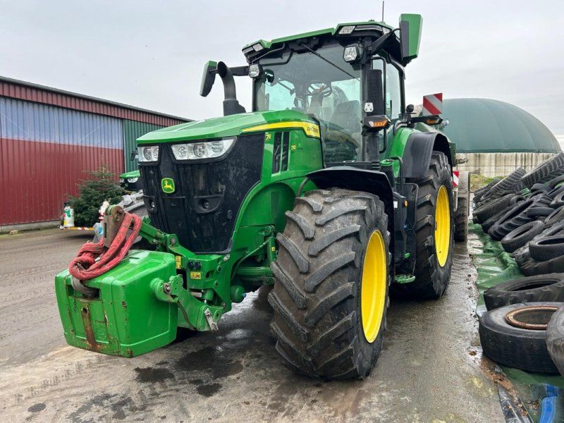 John Deere 7R 310