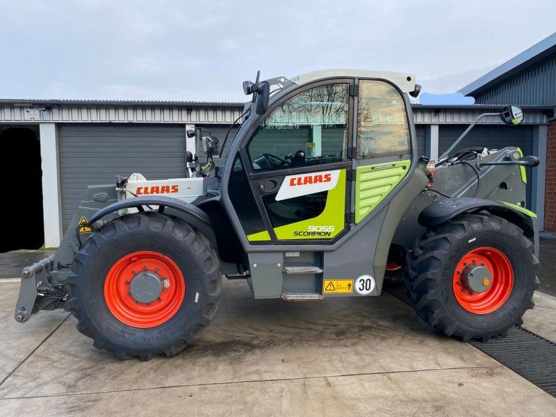 Claas Scorpion 9055 VP