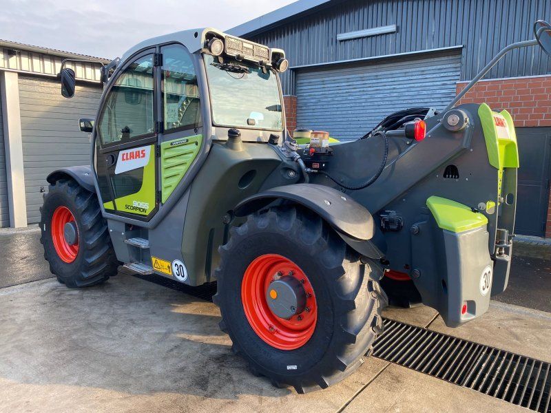 Claas Scorpion 9055 VP