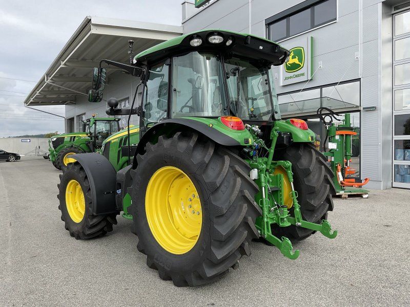 John Deere 5095M