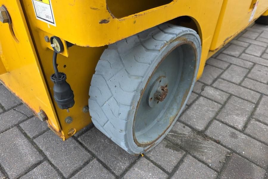 Haulotte Compact 10 Electric, 10m Working Height, 450kg Cap