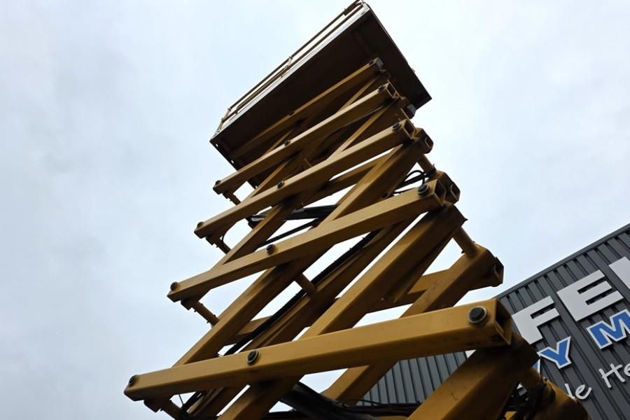 Haulotte COMPACT 14 Electric, 14m Working Height, 350kg Cap