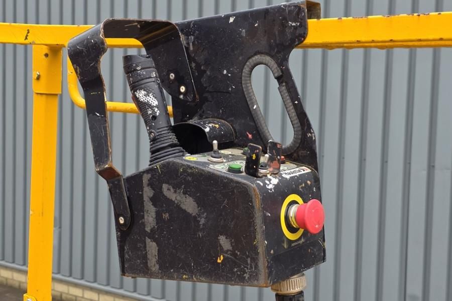 Haulotte COMPACT 14 Electric, 14m Working Height, 350kg Cap