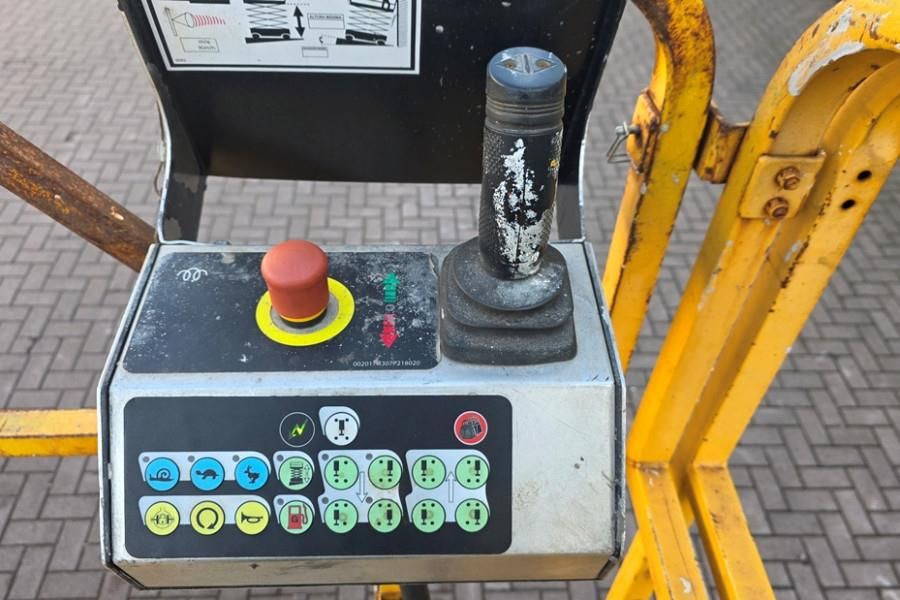 Haulotte H12SX Diesel, 4x4 Drive, 12m Working Height, 700kg