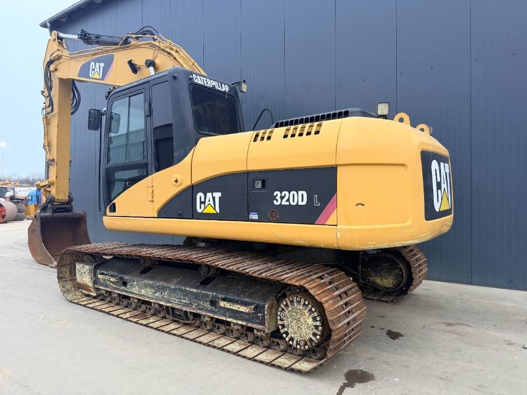 CAT 320D L