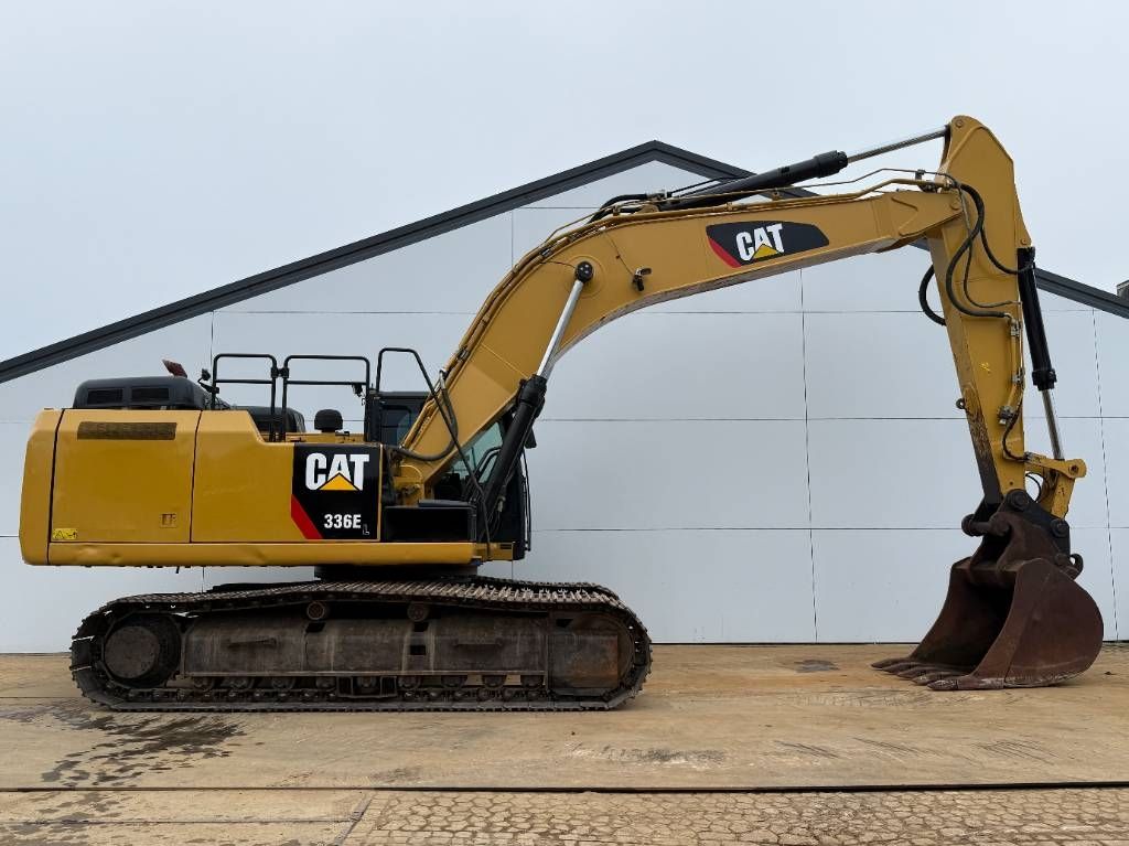 CAT 336EL - Quick Coupler / Hammer Lines
