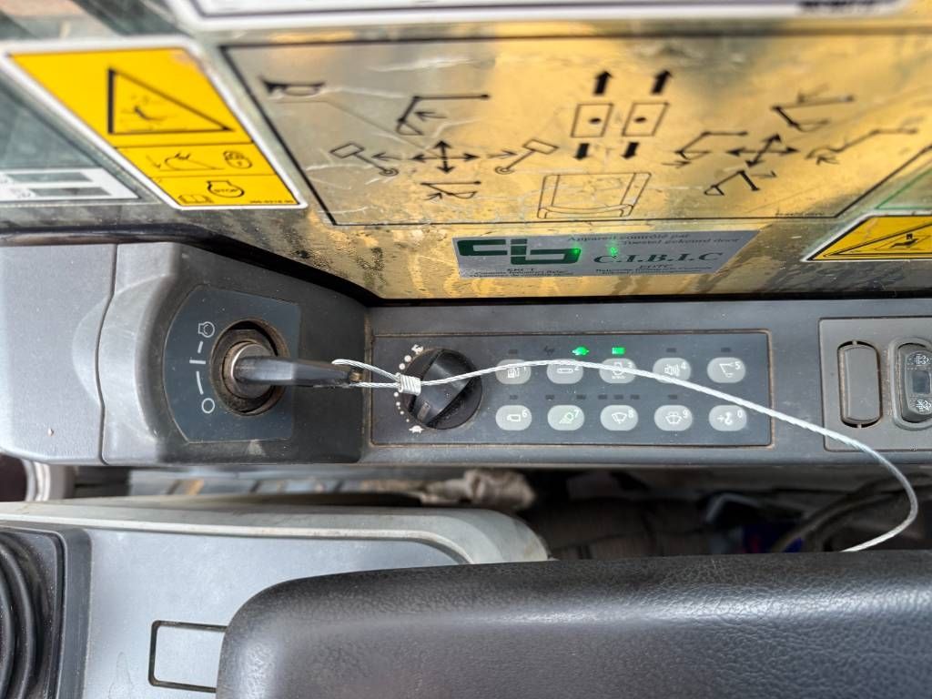 CAT 336EL - Quick Coupler / Hammer Lines