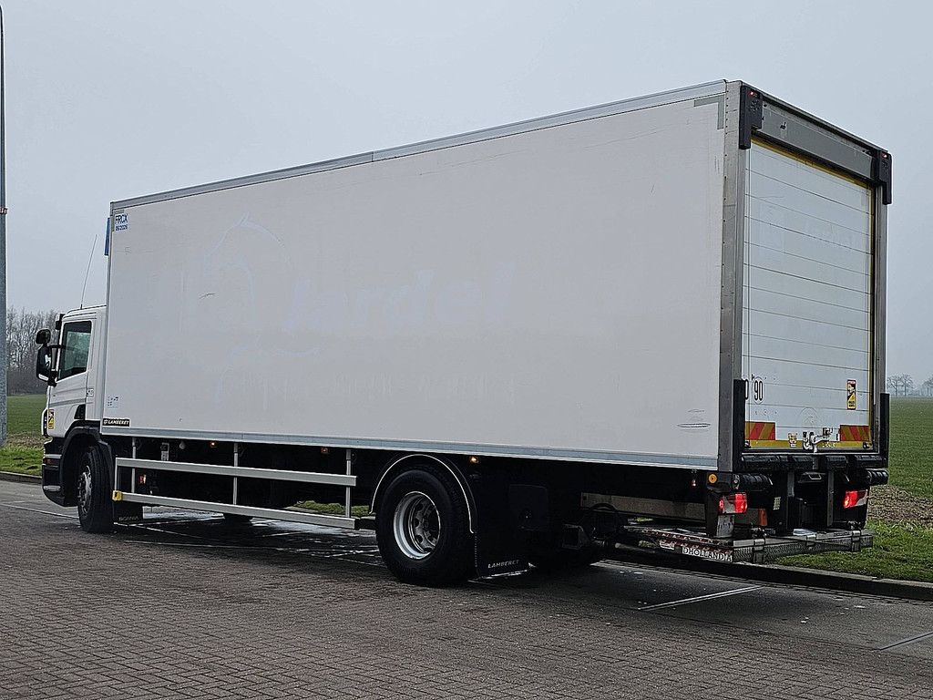 SCANIA P250 lamberet frigo lift