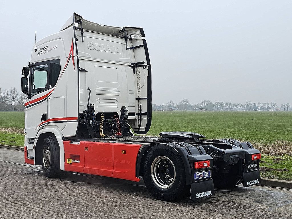 SCANIA R450