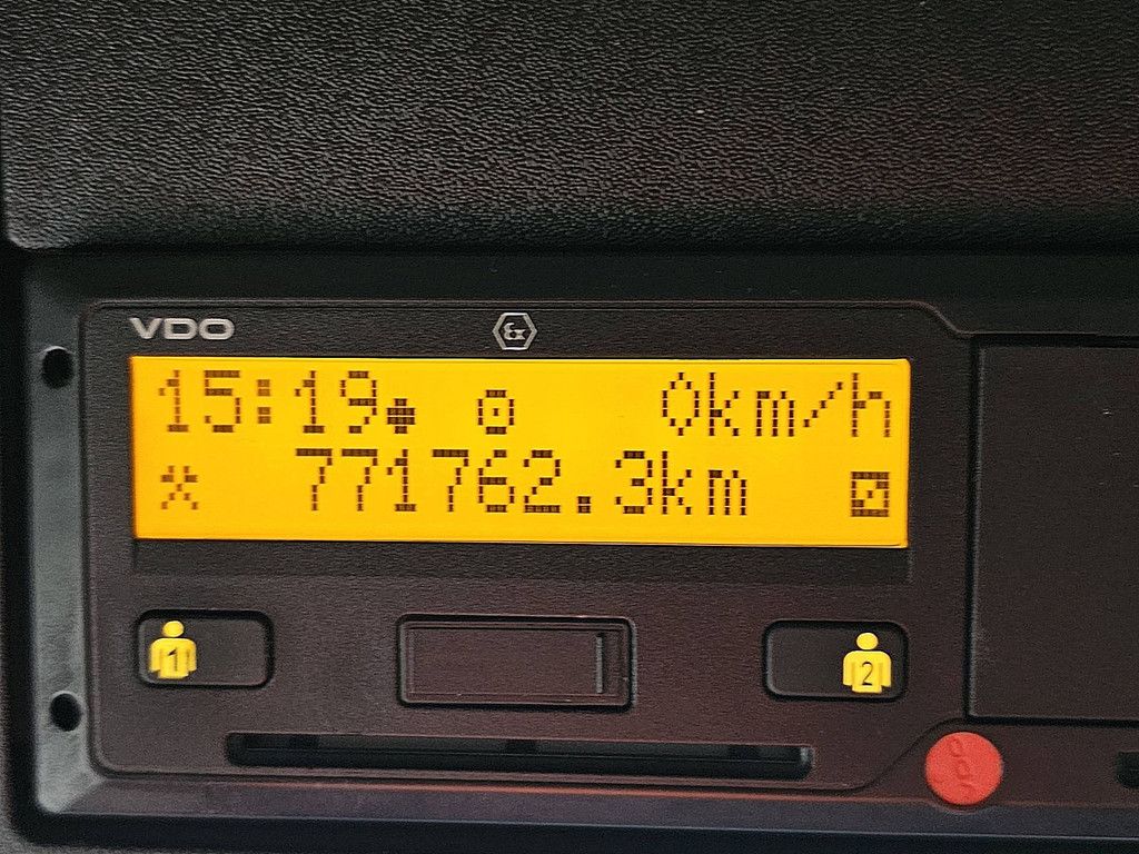 MERCEDES-BENZ ACTROS 1845 LS