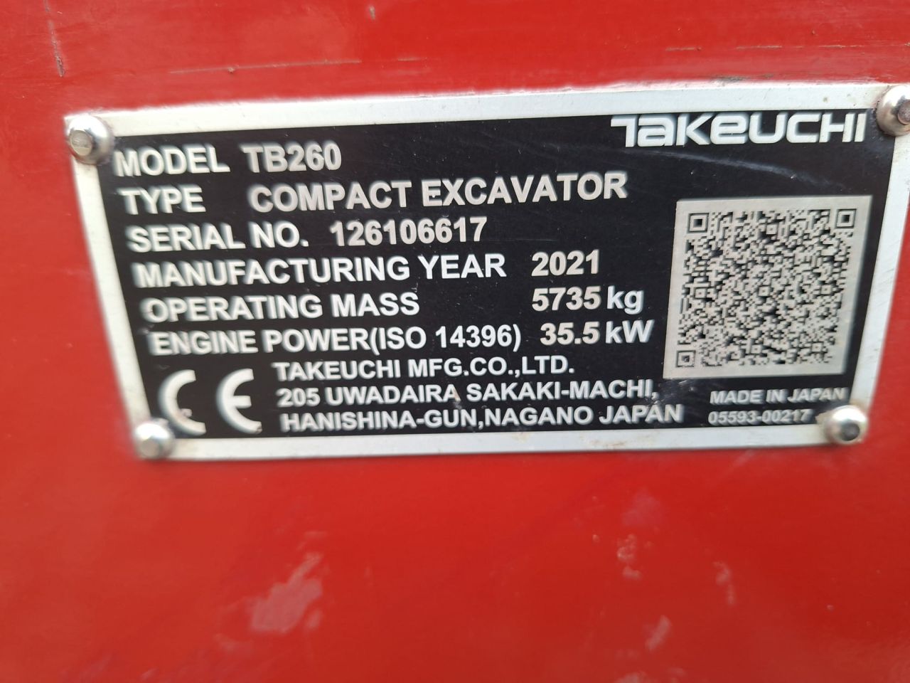 Takeuchi TB260 Stage 5 | bj2021 | 2562 uur | 3 bakken Grijper