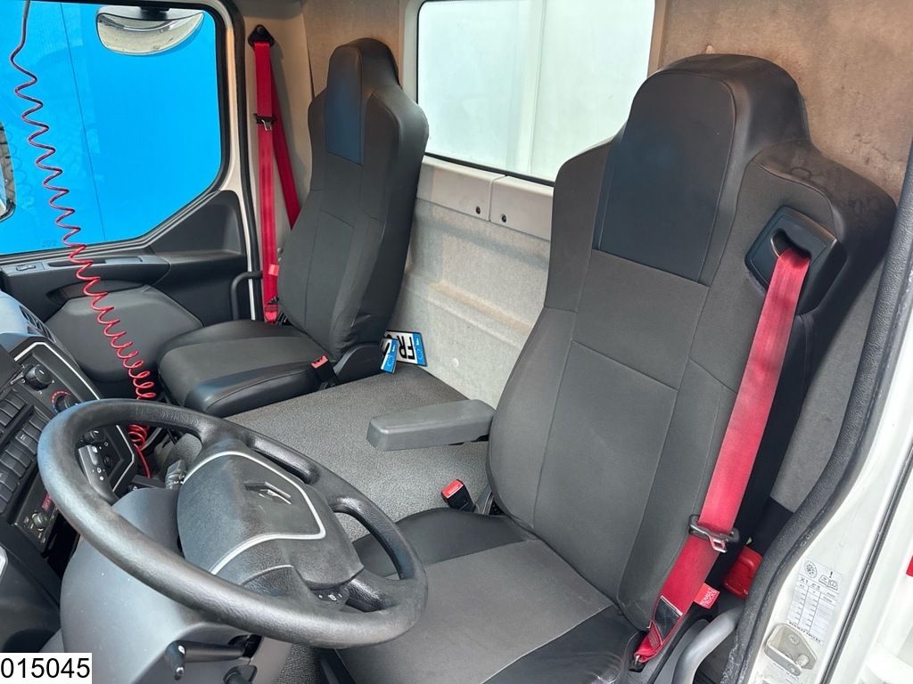 Renault D14 210 EURO 6d, ACC