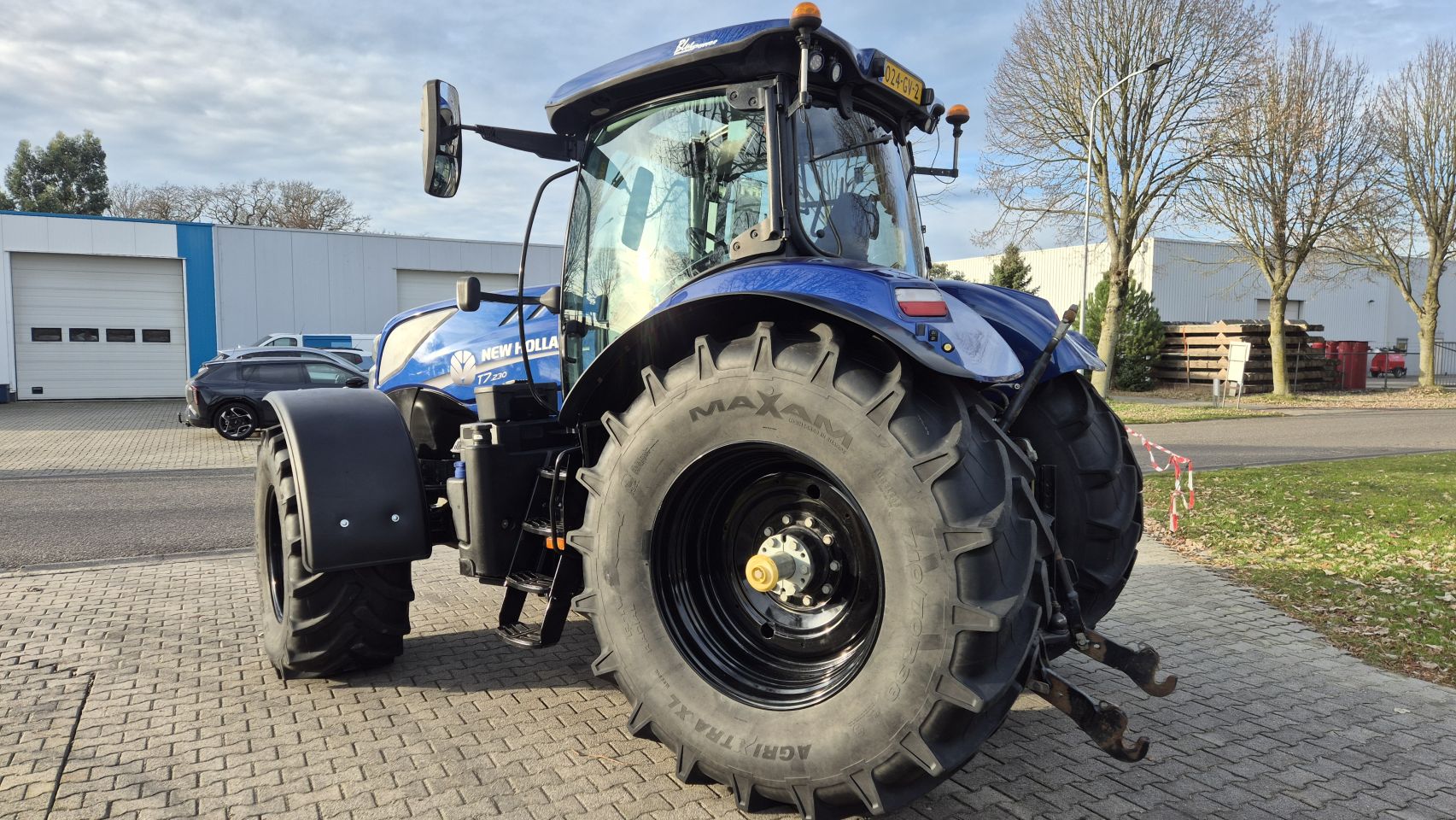 New Holland T7.230 PC 40Kmh-eco Lucht, Fronthef, BluePower
