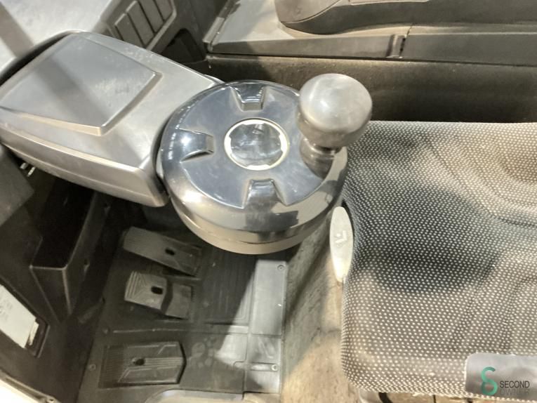 Reachtrucks Electric Caterpillar NR16N2S 2017