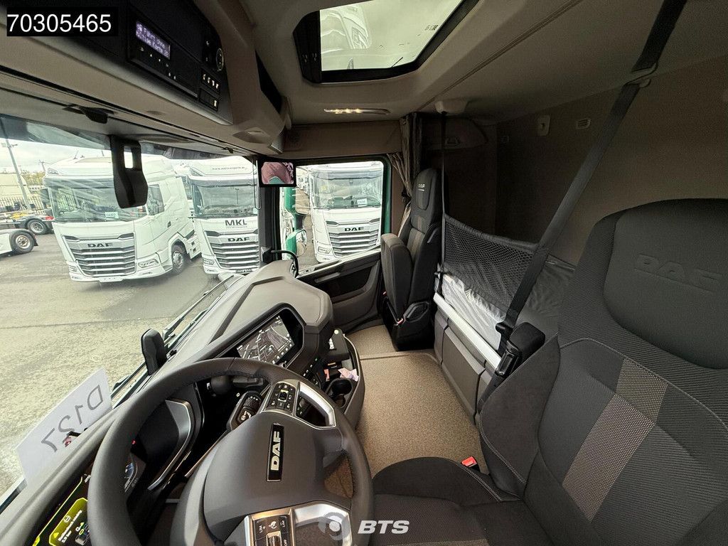 DAF XF 530 8X4 NEW Meiller 3 sided tipper Big-Axle Intarder Automatic Euro 6