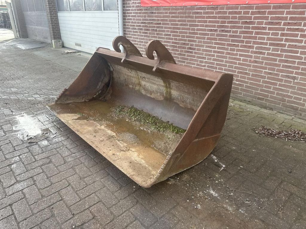 Slotenbak CW30 - Gebruikt