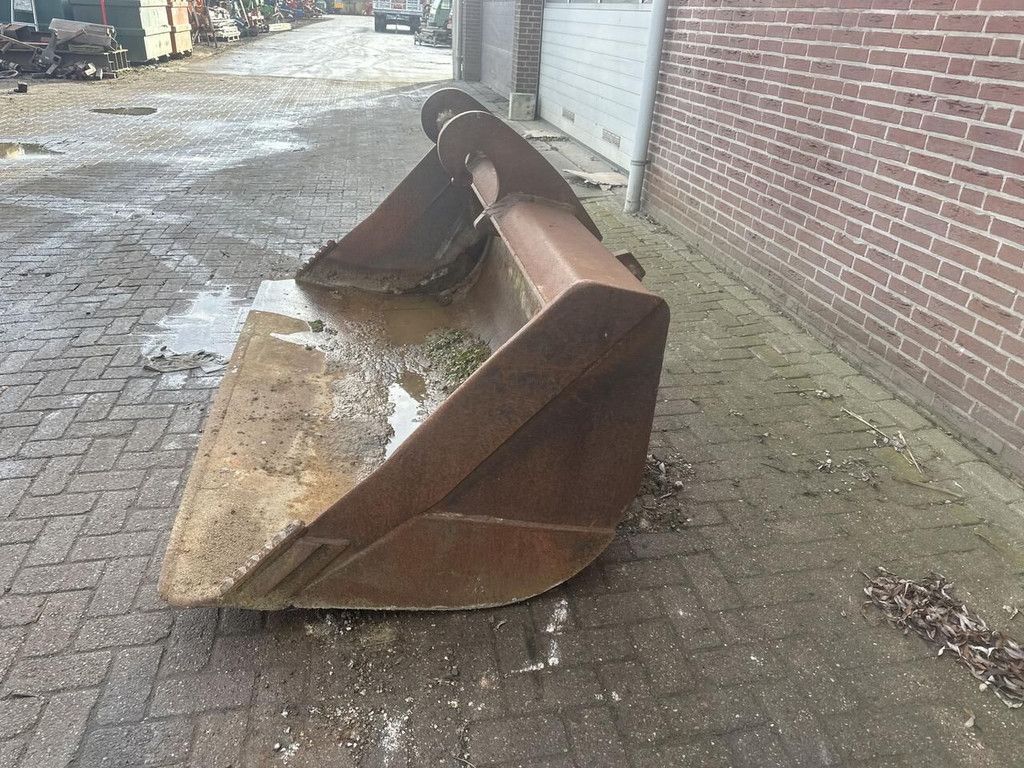 Slotenbak CW30 - Gebruikt