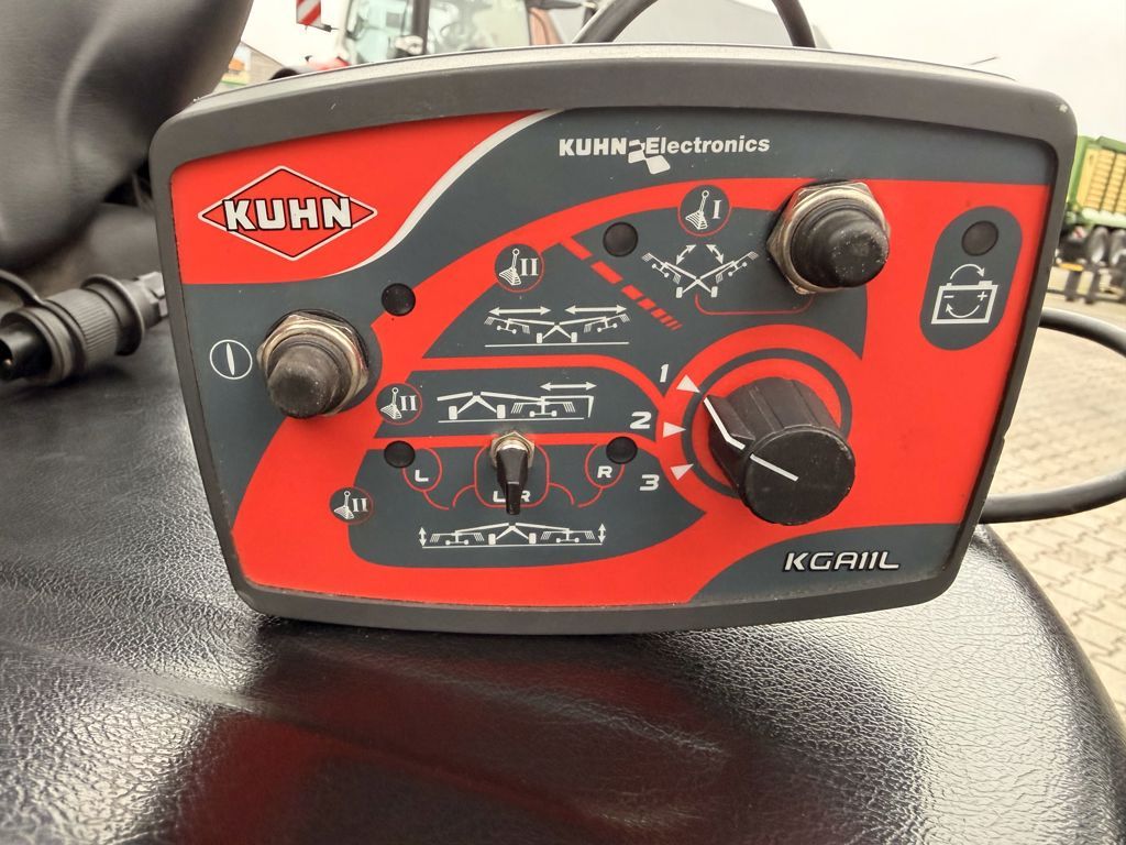 Kuhn GA 8030