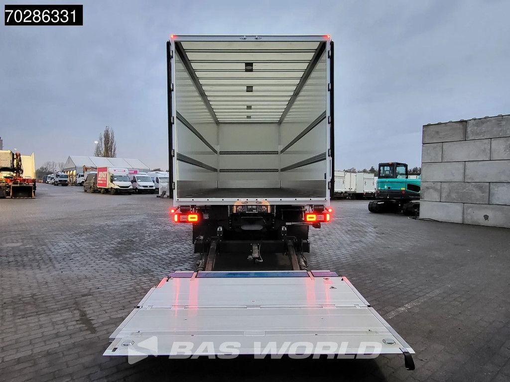 Iveco S-Way 490 6X2 2000kg Ladebordwand Lift/Steering Axle Automatic Navi ACC Euro 6