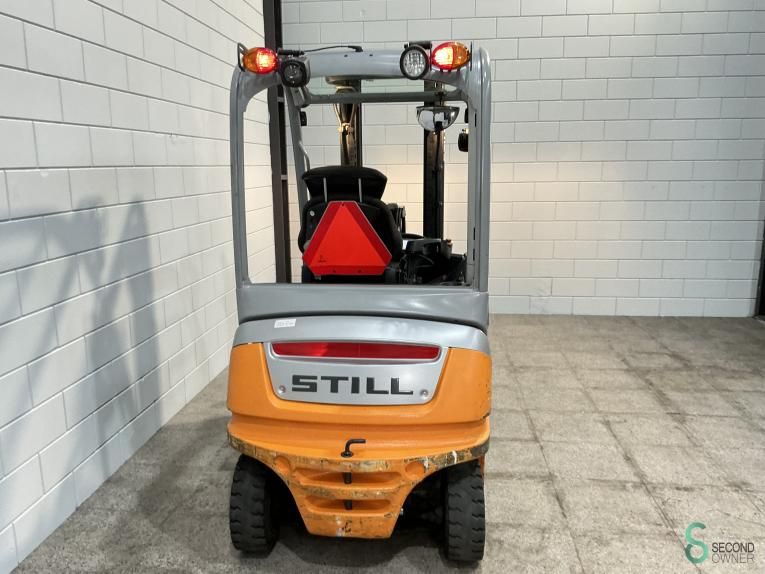 Forklifts Electric Still RX20-20P 2014 Fork positioner