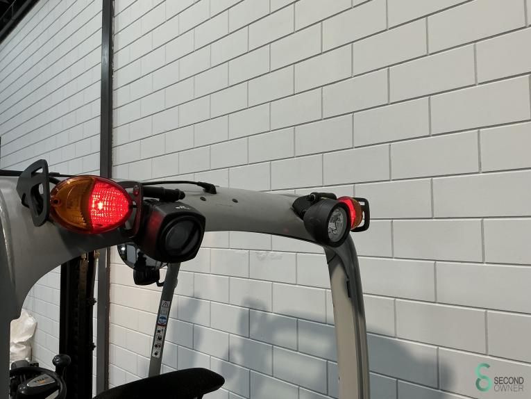 Forklifts Electric Still RX20-20P 2014 Fork positioner