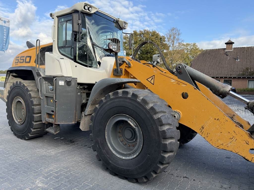Liebherr L 550 XPower