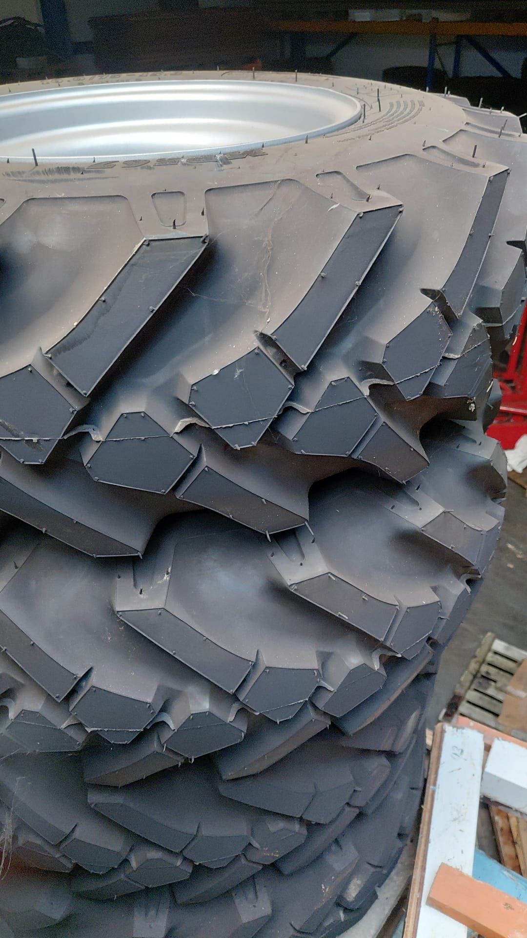 Set van 4 shovelwielen nieuw