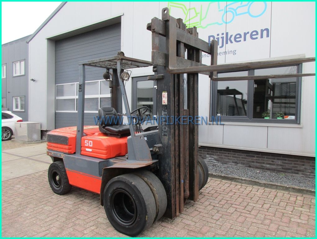 Toyota 02-7FD45 diesel 5000kg+triplex6m+freelift+3xhydrauliek
