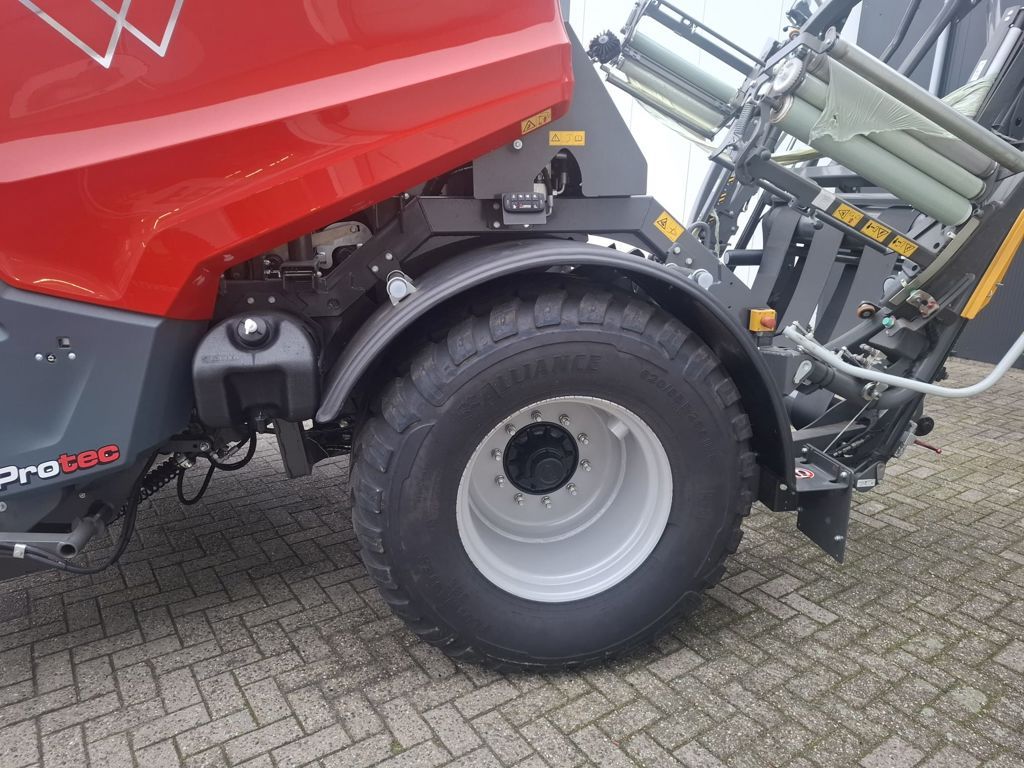 Massey Ferguson RB.3130F PROTEC