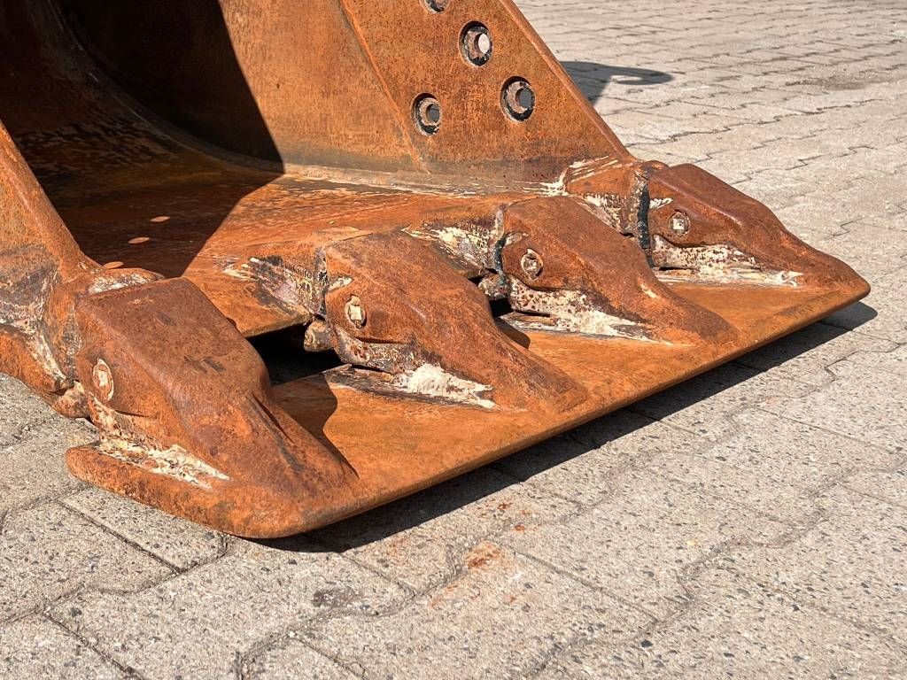 CAT 318-320-323-325 CW40 Dieplepelbak-Excavationbucket