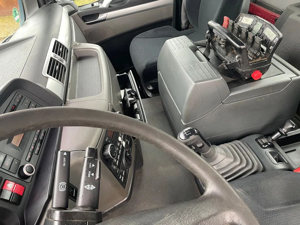 MAN TGS 28.360 6x4-4 BL AJK Kipper / HIAB 166 ES-3 HiPro Exelent Condition !!