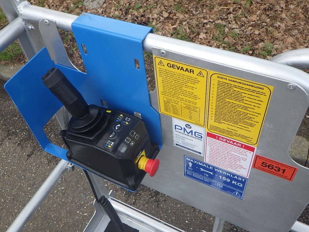 Genie GR-20 8.02m Electric Mast Lift 2006