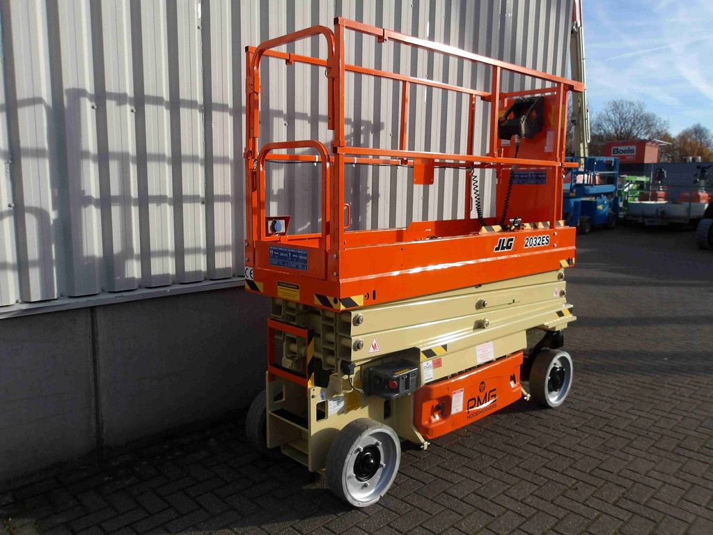 JLG 2032ES 8.10m Electric Scissor Lift 2017