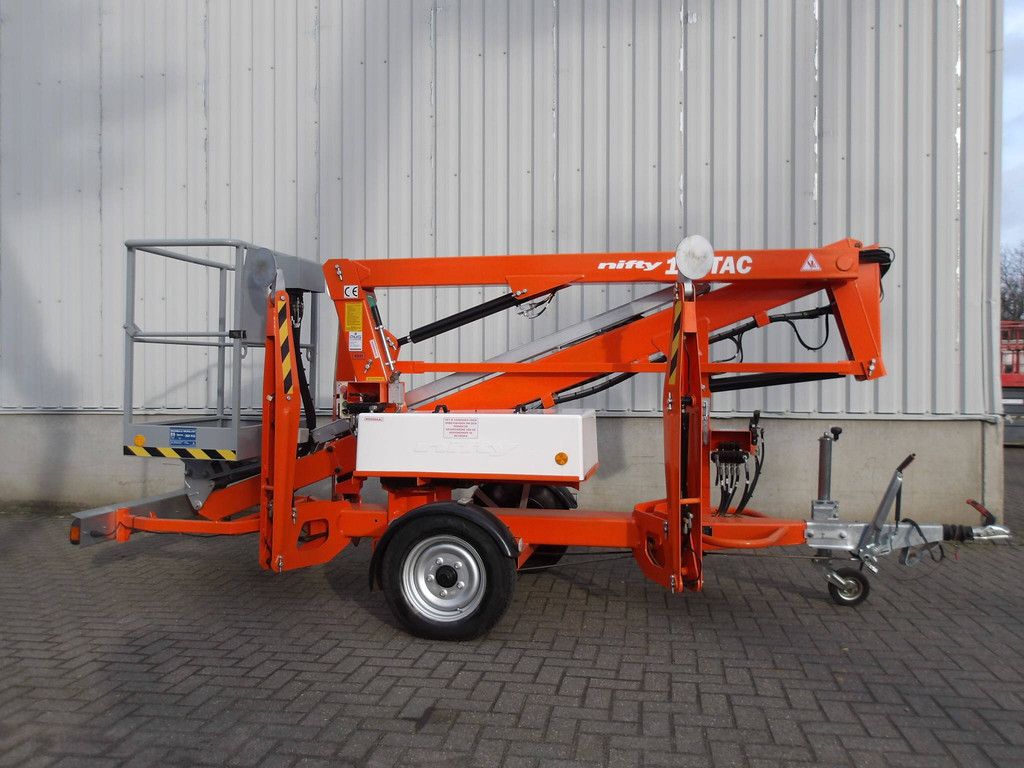 Trailer-mounted aerial platform Niftylift 120TAC 12.20m 2014