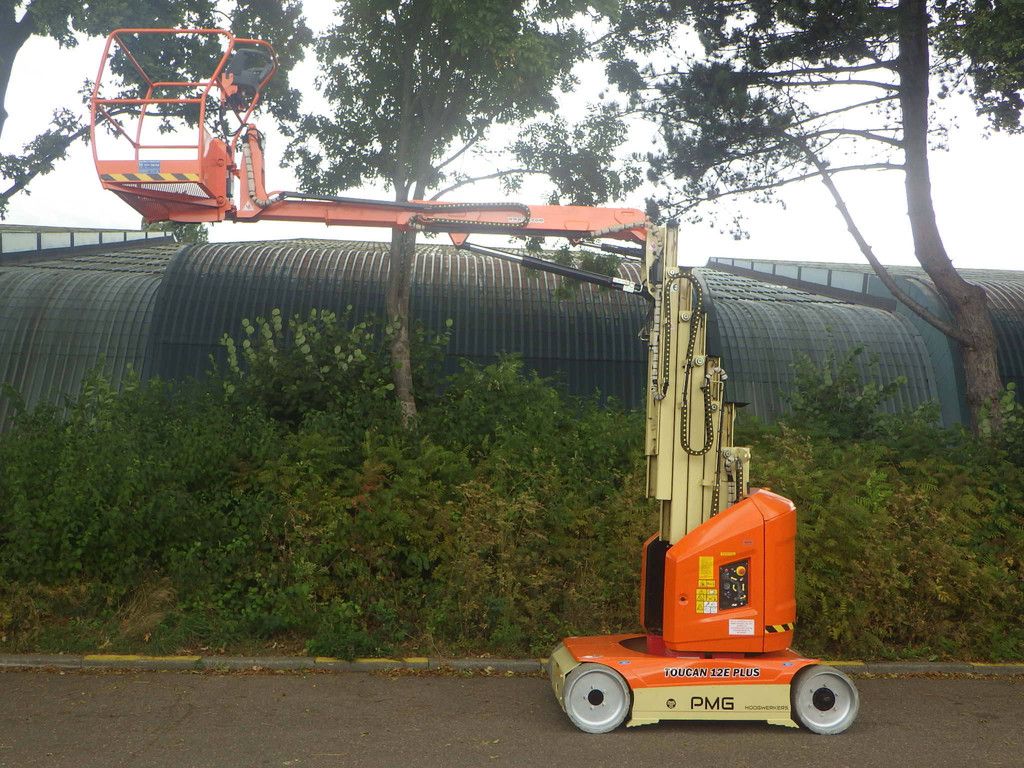 Toucan 12E Plus Electric Mast Lift 12.65m 2014