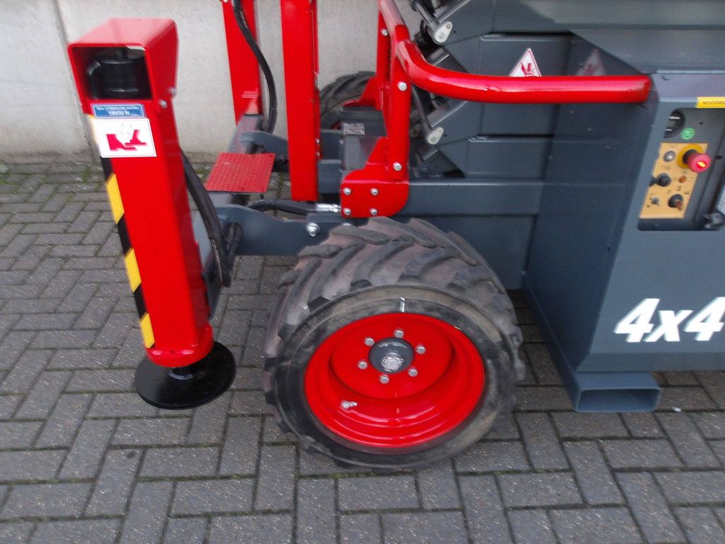 Rough Terrain Scissor Lift SkyJack SJ6832RT 11.75m Diesel 2018