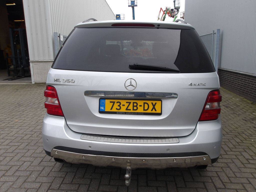 SUV Mercedes-Benz ML 350 Petrol 272hp 2005