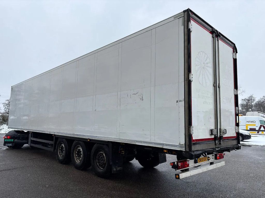 Schmitz Cargobull SCB*S3B Frigo 250B 265 Carrier Vector 1550