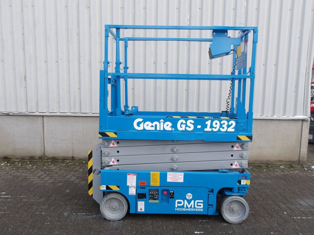 Genie GS-1932 7,8 m elektrische Scherenbühne 2015
