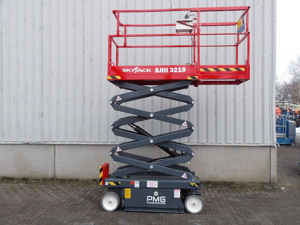 Scherenbühne SkyJack SJ3219 7,8 m Elektrisch 2020