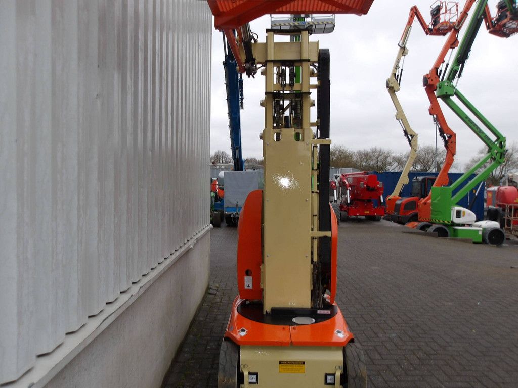 JLG Toucan 8E 8,20 m Elektromastlift 2011