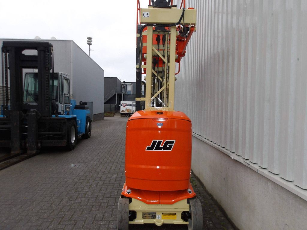 JLG Toucan 8E 8,20 m Elektromastlift 2011