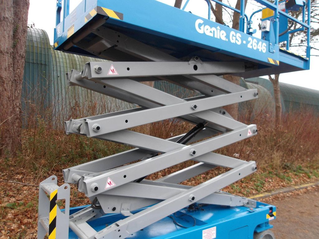 Genie GS-2646 9,92 m elektrische Scherenbühne 2015