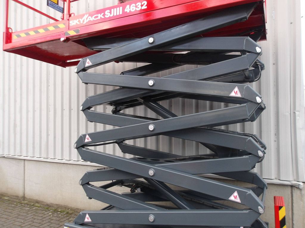 Schaarhoogwerker SkyJack SJ4632 11.75m Elektrisch 2015