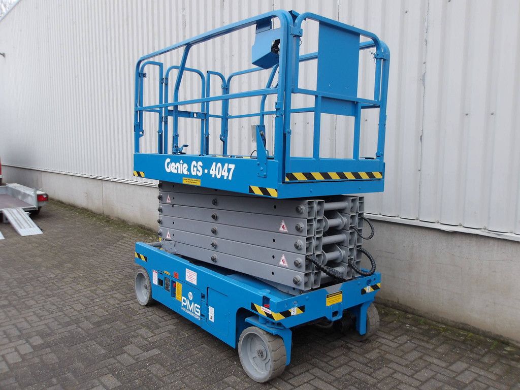 Genie GS-4047 13,70 m elektrische Scherenbühne 2012