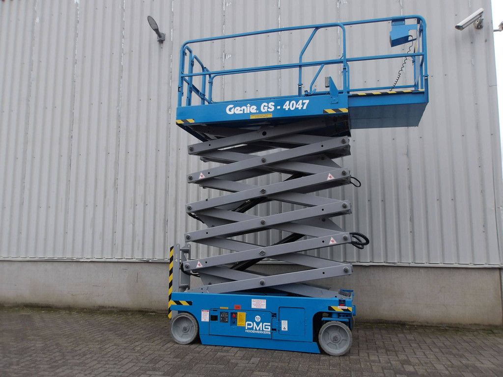 Genie GS-4047 13,70 m elektrische Scherenbühne 2012