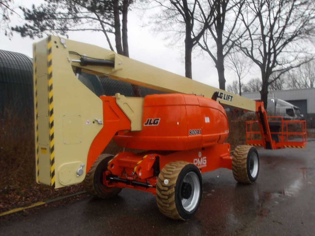 JLG 800AJ 24,38 m Diesel-Gelenkteleskoparbeitsbühne 2011