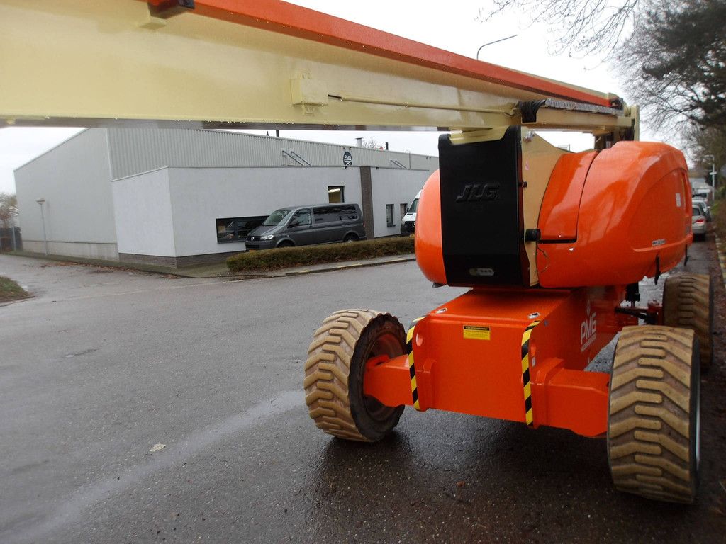 JLG 800AJ 24,38 m Diesel-Gelenkteleskoparbeitsbühne 2011