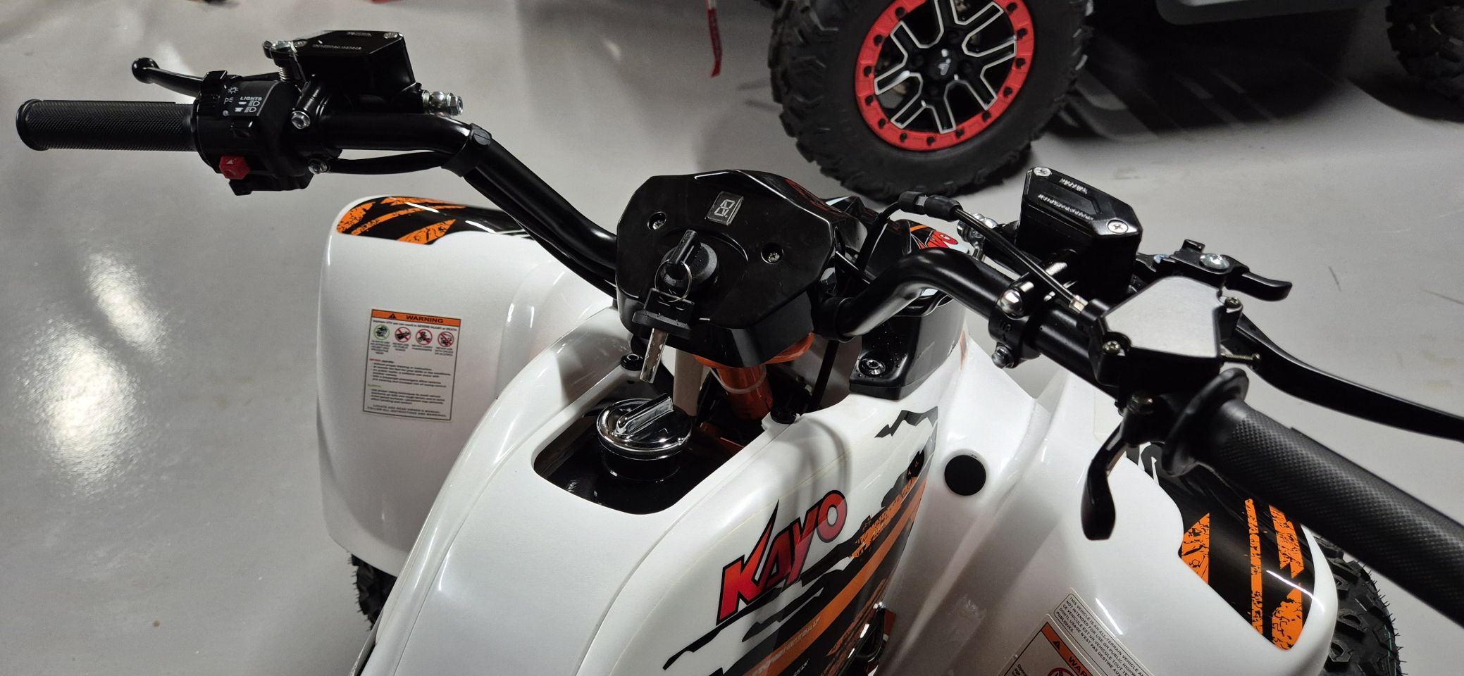 Kayo A180 kinderquad