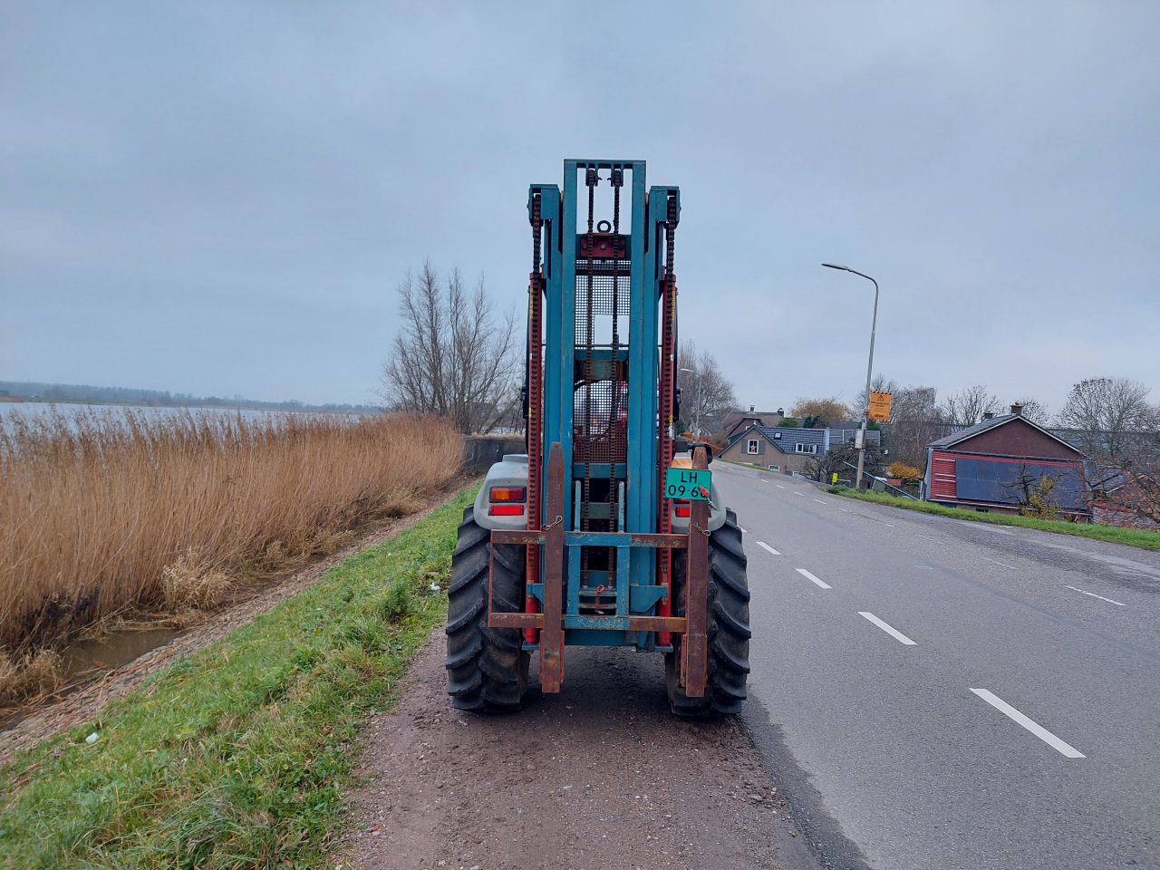 Valpadana 1650 HST met hefmast